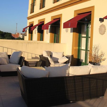 Real Hotel Lujan Zewnętrze zdjęcie