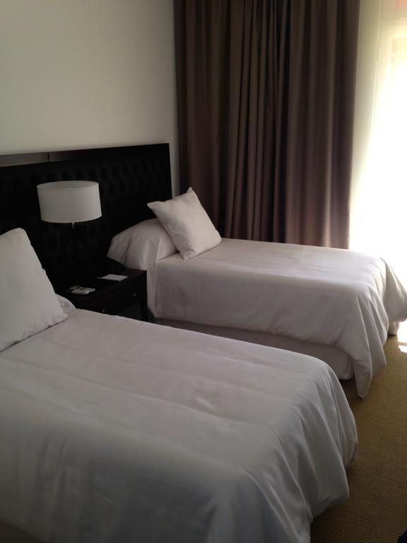 Real Hotel Lujan Zewnętrze zdjęcie