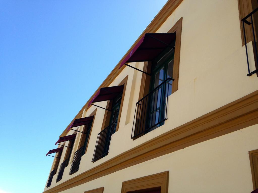 Real Hotel Lujan Zewnętrze zdjęcie