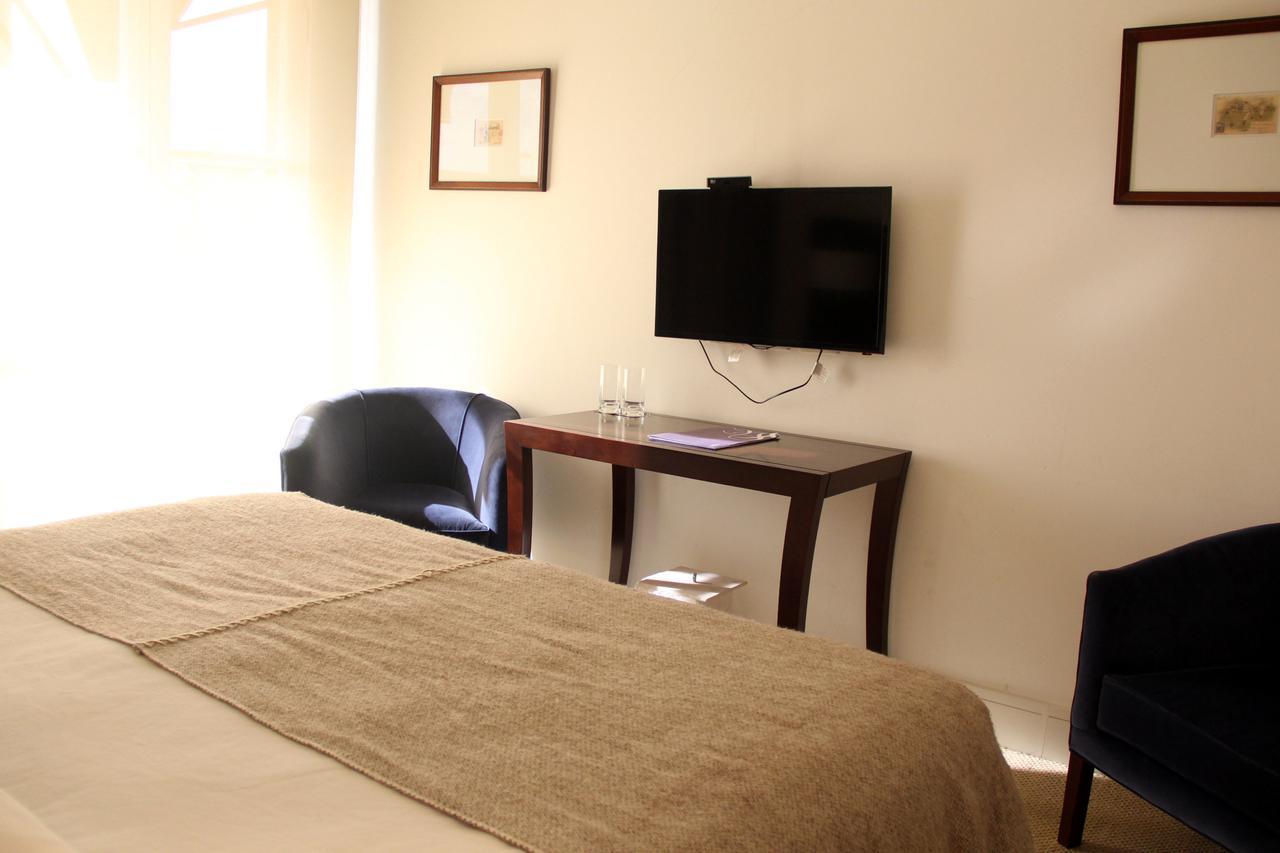 Real Hotel Lujan Zewnętrze zdjęcie
