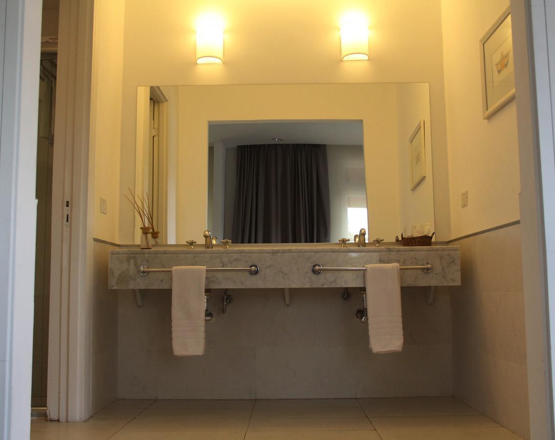 Real Hotel Lujan Zewnętrze zdjęcie